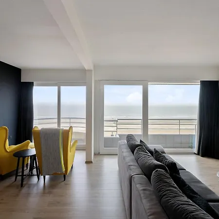 In With Sea Views Apartamento