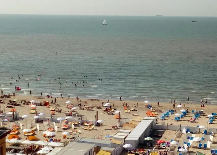 In With Sea Views Lägenhet